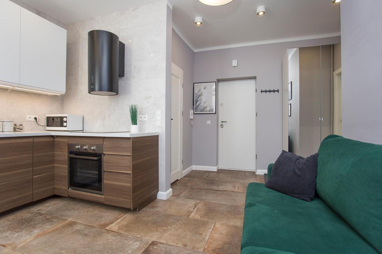 Urban Jungle Apartment In The Heart Of The City Białystok Exteriör bild
